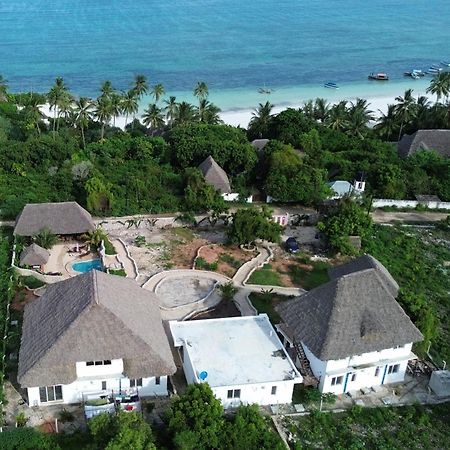 Holiday Time Bungalows Zanzibar มาเทมวu ภายนอก รูปภาพ