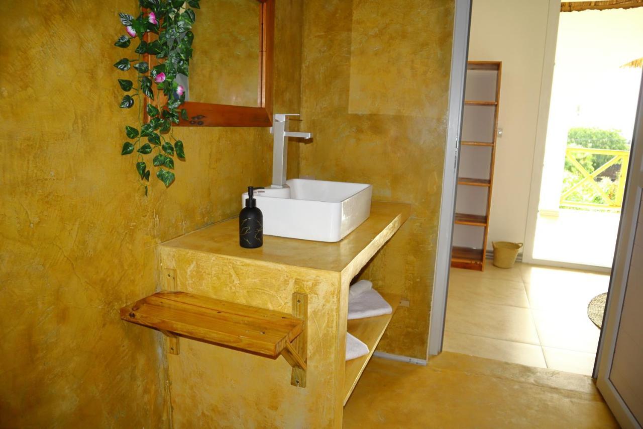Holiday Time Bungalows Zanzibar มาเทมวu ภายนอก รูปภาพ