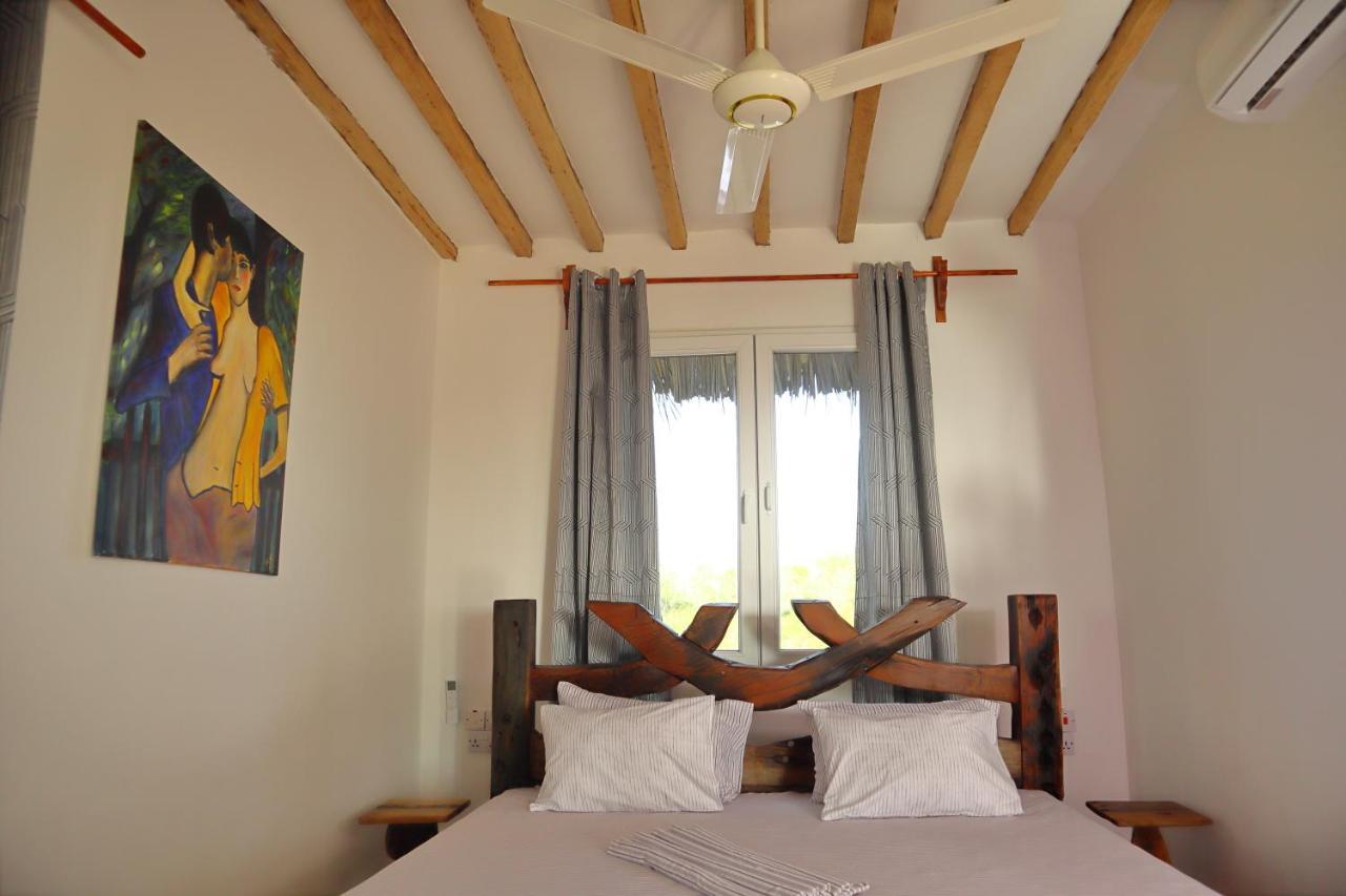 Holiday Time Bungalows Zanzibar มาเทมวu ภายนอก รูปภาพ