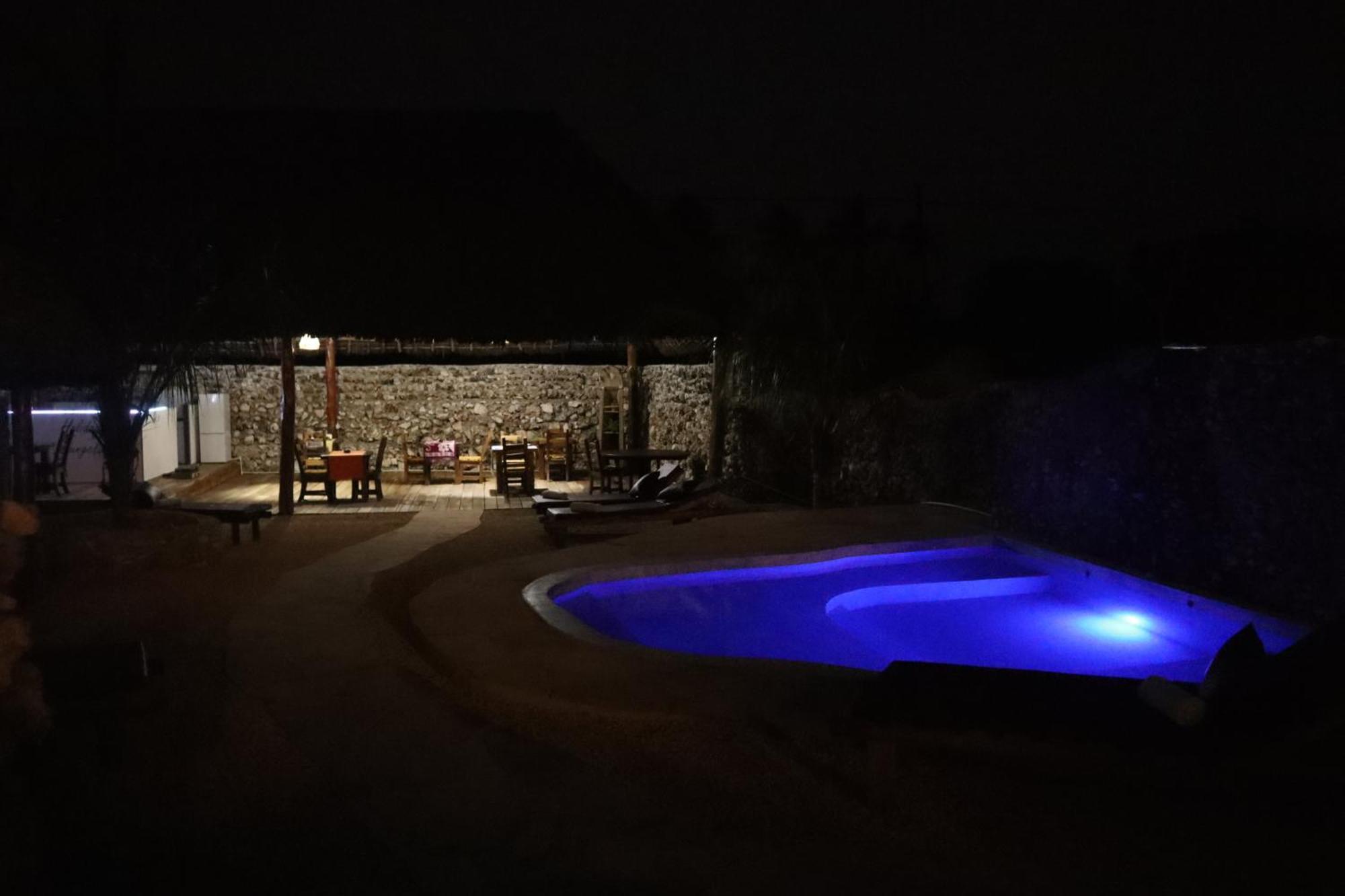 Holiday Time Bungalows Zanzibar มาเทมวu ภายนอก รูปภาพ